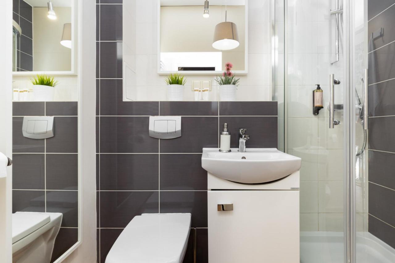 Apartment Warsaw Hoza By Noclegi Renters Dış mekan fotoğraf